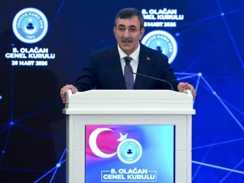 Cumhurbaşkanı Yardımcısı Yılmaz, Kamu-Sen’in 8. Olağan Genel Kurulu’nda konuştu Açıklaması