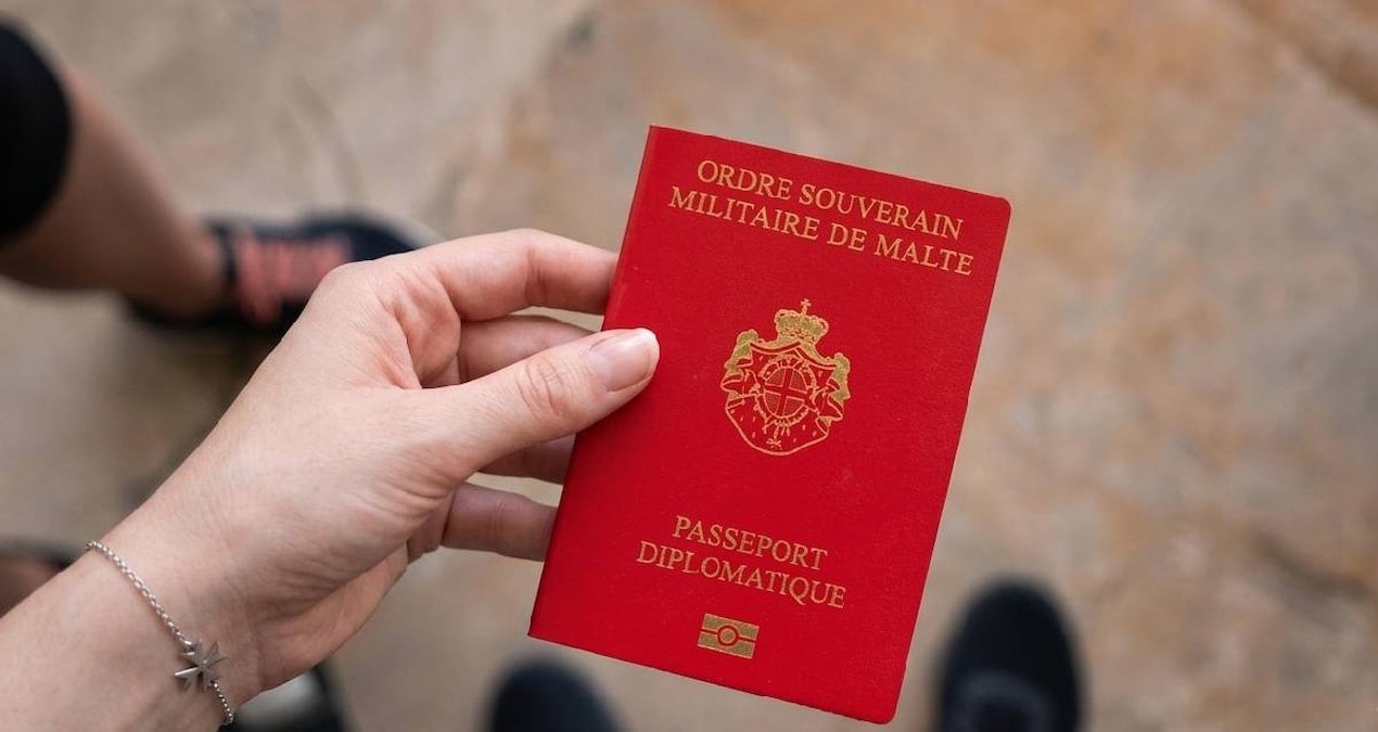 dunyanin-en-nadir-pasaportu-sadece-500-kiside-bulunuyor-ptfiWPQr