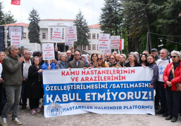 eskisehirde-hastaneler-halkindir-platformundan-ozellestirme-tepkisi-Z2cRHFnd