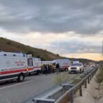 istanbul-izmir-otoyolunda-yolcu-otobusu-devrildi-36-yolcu-yaralandi-NcTGPPud