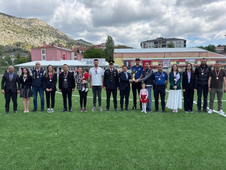 nallihanda-kurumlar-arasi-voleybol-turnuvasinda-oduller-sahiplerini-buldu-3bhiebV6