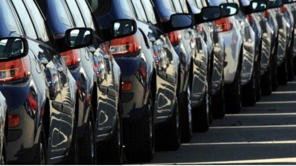 otomotivde-maliyet-ve-tedarik-alarmi-kur-ve-enerji-baskisi-pazari-daraltiyor-Y5VS58JT